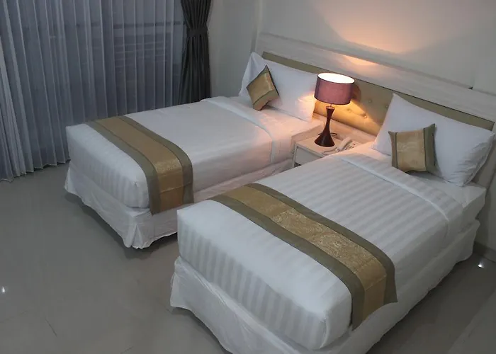 Anumana Bay View Hotel 3*