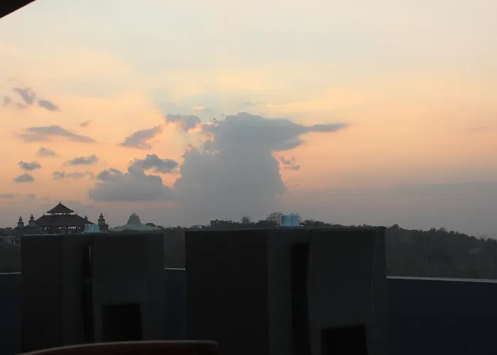 Hotel Anumana Bay View 3*